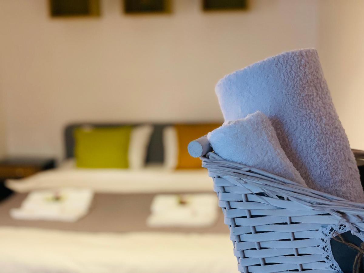 Modern Place To Stay-Self Check-In Nonstop 24H-Wifi ريشيتسا المظهر الخارجي الصورة