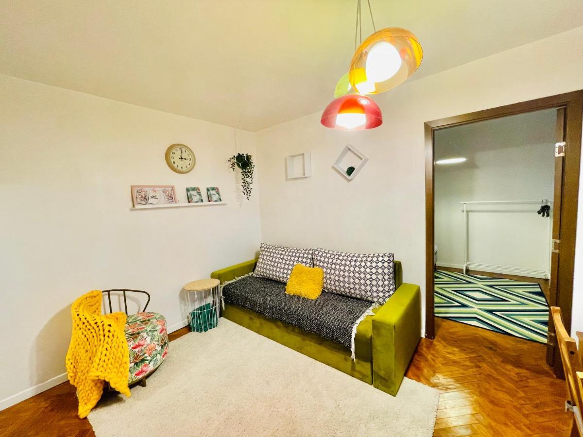 Modern Place To Stay-Self Check-In Nonstop 24H-Wifi ريشيتسا المظهر الخارجي الصورة