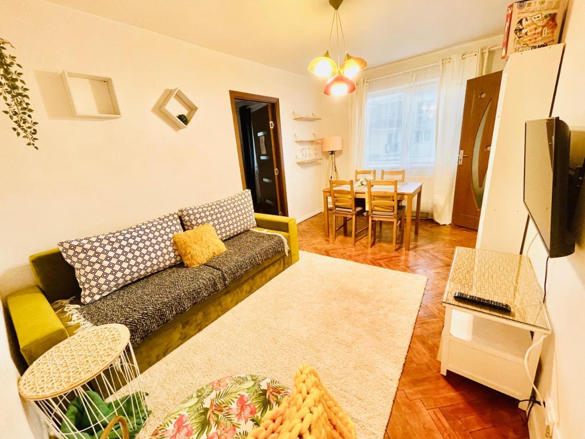 Modern Place To Stay-Self Check-In Nonstop 24H-Wifi ريشيتسا المظهر الخارجي الصورة