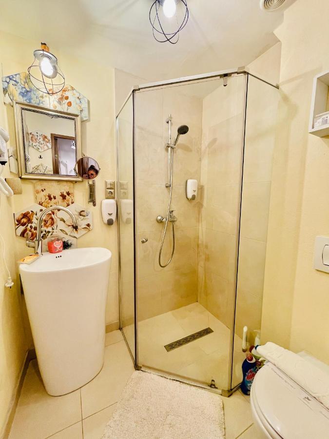 Modern Place To Stay-Self Check-In Nonstop 24H-Wifi ريشيتسا المظهر الخارجي الصورة