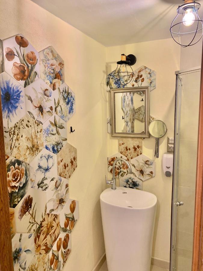 Modern Place To Stay-Self Check-In Nonstop 24H-Wifi ريشيتسا المظهر الخارجي الصورة